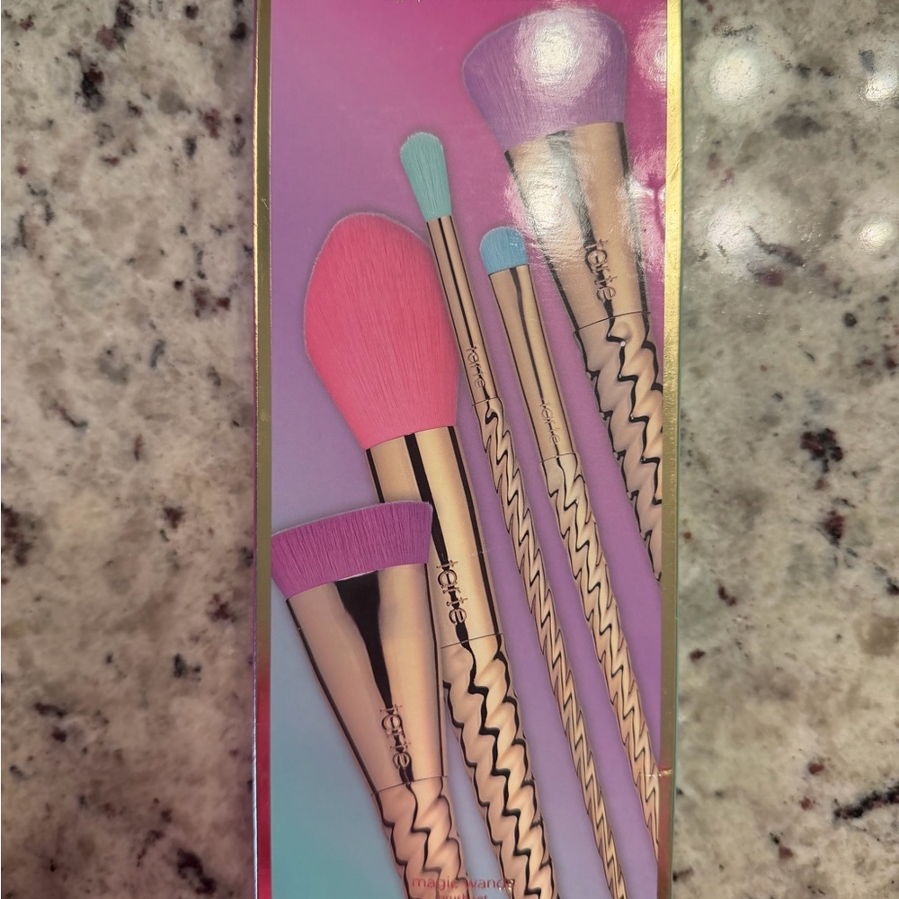 tarte magic wands unicorn brush set